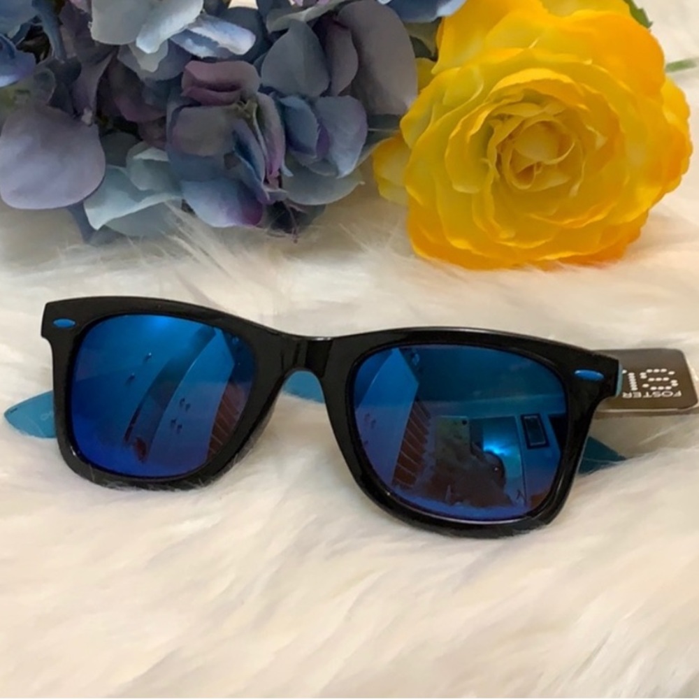 Blue Lens Foster Grant Sunglasses NEW!